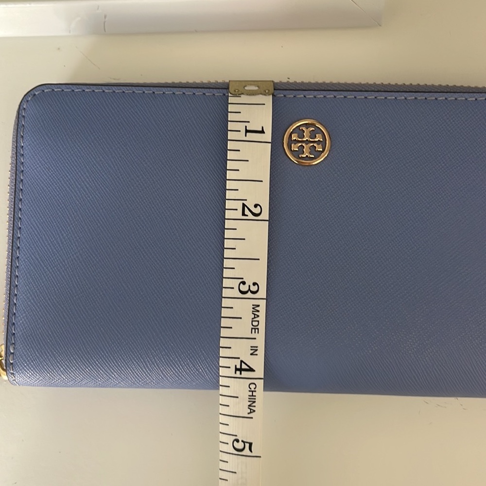 Tory Burch Blue Wallet Leather. - Picture 5 of 5